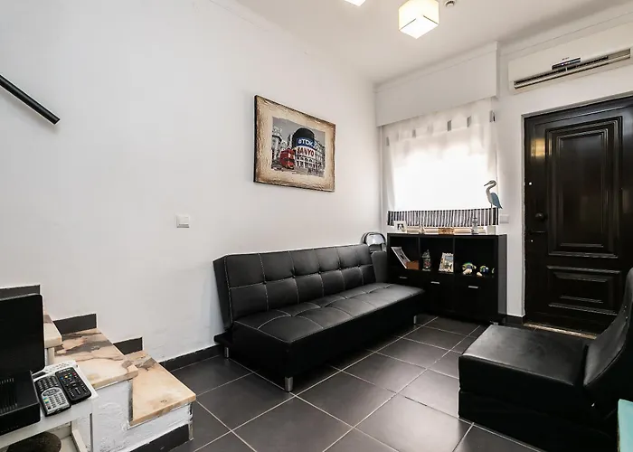 New!! 1 Bedroom Center - R. Freiras * 타비라